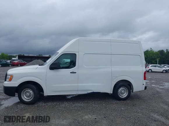 ✅ 2016 Nissan NV Cargo S • VIN: 1N6BF0LY2GN806750 • Lot: 42176037. Listed on IAAI with 173,846 mi. Free auction sales archive from the USA and detailed vehicle history report at DreamBid. Image 14.