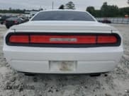 ✅ 2014 Dodge Challenger SXT • VIN: 2C3CDYAG5EH311359 • Lot: 70916784. Wystawiony na Copart z przebiegiem 236 076 mil. Bezpłatny archiwum sprzedaży aukcyjnych z USA i szczegółowy raport historii pojazdu na DreamBid. Zdjęcie 6.