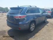 ✅ 2015 Toyota Highlander LE Plus • VIN: 5TDZKRFH0FS117490 • Lot: 42689136. Wystawiony na IAAI z przebiegiem 151 407 mil. Bezpłatny archiwum sprzedaży aukcyjnych z USA i szczegółowy raport historii pojazdu na DreamBid. Zdjęcie 4.