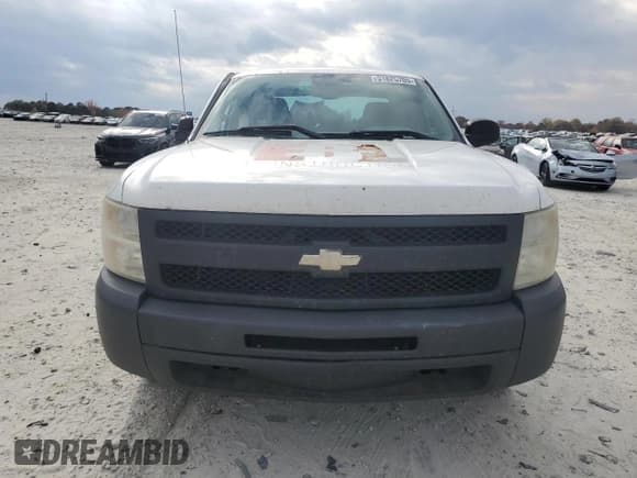 ✅ 2010 Chevrolet Silverado 1500 • VIN: 1GCSCPEA1AZ206290 • Lot: 91825705. Wystawiony na Copart z przebiegiem 178 923 mil. Bezpłatny archiwum sprzedaży aukcyjnych z USA i szczegółowy raport historii pojazdu na DreamBid. Zdjęcie 5.