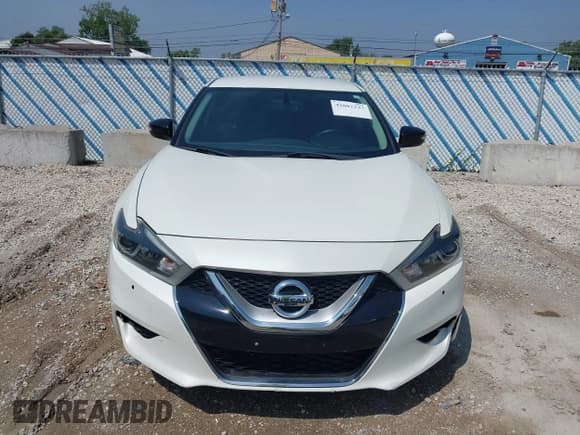 ✅ 2017 Nissan Maxima SL • VIN: 1N4AA6AP7HC449675 • Лот: 42802237. Опубликован ранее на IAAI с пробегом 95 996 миль. Бесплатный доступ к архиву аукционных продаж из США и подробный отчёт об истории автомобиля на DreamBid. Изображение 12.