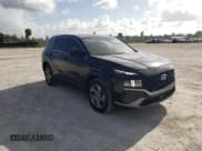✅ 2021 Hyundai Santa Fe SE • VIN: 5NMS14AJ5MH356082 • Lot: 51479052. Wystawiony na Copart z przebiegiem 12 740 mil. Bezpłatny archiwum sprzedaży aukcyjnych z USA i szczegółowy raport historii pojazdu na DreamBid. Zdjęcie 1.