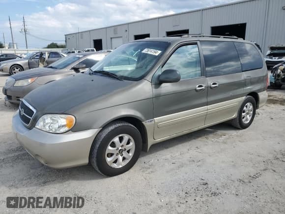 ✅ 2004 Kia Sedona LX • VIN: KNDUP131346575851 • Лот: 73614194. Опубликован ранее на Copart с пробегом 153 928 миль. Бесплатный доступ к архиву аукционных продаж из США и подробный отчёт об истории автомобиля на DreamBid. Изображение 1.