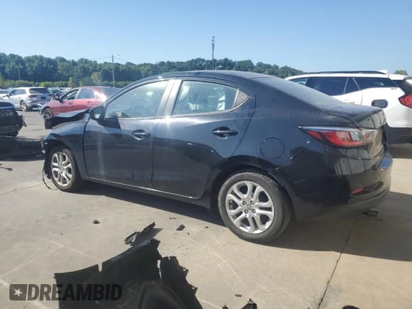 ✅ 2016 Scion iA • VIN: 3MYDLBZVXGY129206 • Lot: 70695045. Wystawiony na Copart z przebiegiem 94 813 mil. Bezpłatny archiwum sprzedaży aukcyjnych z USA i szczegółowy raport historii pojazdu na DreamBid. Zdjęcie 2.