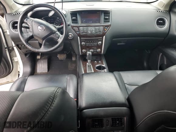 ✅ 2014 Nissan Pathfinder Platinum • VIN: 5N1AR2MM7EC674599 • Lot: 84005045. Wystawiony na Copart z przebiegiem 125 674 mil. Bezpłatny archiwum sprzedaży aukcyjnych z USA i szczegółowy raport historii pojazdu na DreamBid. Zdjęcie 8.