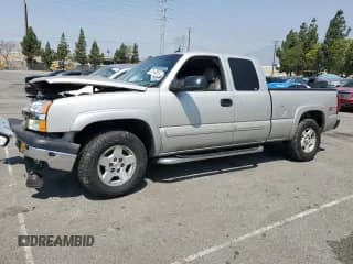 ✅ 2004 Chevrolet Silverado 1500 Z71 • VIN: 1GCEK19T94Z256061 • Лот: 67149355. Опубликован ранее на Copart с пробегом Не указан. Бесплатный доступ к архиву аукционных продаж из США и подробный отчёт об истории автомобиля на DreamBid. Изображение 1.