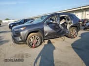 ✅ 2023 Toyota RAV4 Limited • VIN: 2T3N1RFV9PC361227 • Лот: 63827845. Опубликован ранее на Copart с пробегом 9 485 миль. Бесплатный доступ к архиву аукционных продаж из США и подробный отчёт об истории автомобиля на DreamBid. Изображение 1.