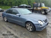 ✅ 2005 Mercedes-Benz E 500 • VIN: WDBUF83J35X172653 • Lot: 61388735. Listed on Copart with 163,088 mi. Free auction sales archive from the USA and detailed vehicle history report at DreamBid. Image 4.