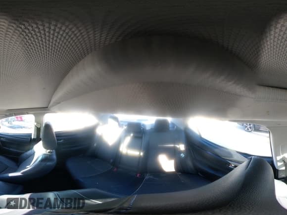 ✅ 2018 Toyota Corolla LE • VIN: 2T1BURHE7JC046112 • Lot: 43424122. Listed on IAAI with 108,782 mi. Free auction sales archive from the USA and detailed vehicle history report at DreamBid. Image 18.