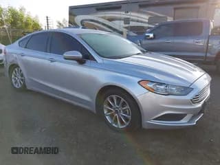 ✅ 2017 Ford Fusion SE • VIN: 3FA6P0HD1HR321916 • Lot: 43284956. Wystawiony na IAAI z przebiegiem 89 685 mil. Bezpłatny archiwum sprzedaży aukcyjnych z USA i szczegółowy raport historii pojazdu na DreamBid. Zdjęcie 1.