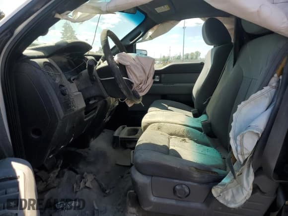 ✅ 2013 Ford F-150 XL • VIN: 1FTEX1EM0DFB37252 • Lot: 84016145. Wystawiony na Copart z przebiegiem 227 199 mil. Bezpłatny archiwum sprzedaży aukcyjnych z USA i szczegółowy raport historii pojazdu na DreamBid. Zdjęcie 7.