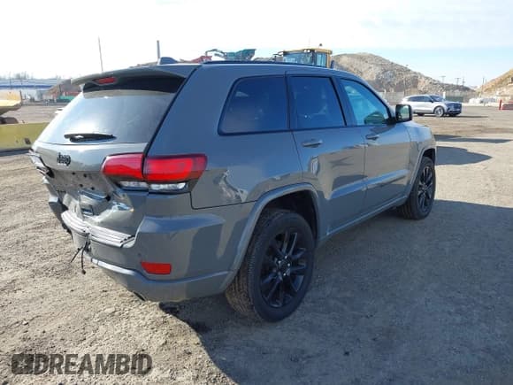 ✅ 2022 Jeep Grand Cherokee Laredo X • VIN: 1C4RJFAG8NC146767 • Lot: 43659681. Listed on IAAI with 33,000 mi. Free auction sales archive from the USA and detailed vehicle history report at DreamBid. Image 4.