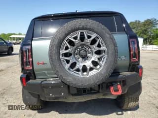 ✅ 2024 GMC Hummer EV 3X • VIN: 1GKB0RDC1RU103519 • Lot: 64767695. Listed on Copart with Not provided. Free auction sales archive from the USA and detailed vehicle history report at DreamBid. Image 6.