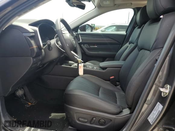 ✅ 2025 Mazda CX-50 Premium • VIN: 7MMVABDY5SN306602 • Lot: 59343055. Listed on Copart with 5,064 mi. Free auction sales archive from the USA and detailed vehicle history report at DreamBid. Image 7.