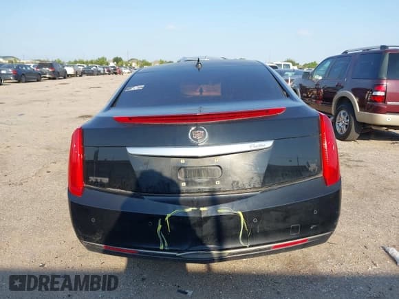 ✅ 2013 Cadillac XTS • VIN: 2G61N5S37D9126459 • Lot: 42943103. Wystawiony na IAAI z przebiegiem 141 110 mil. Bezpłatny archiwum sprzedaży aukcyjnych z USA i szczegółowy raport historii pojazdu na DreamBid. Zdjęcie 17.