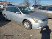 ✅ 2012 Nissan Altima S • VIN: 1N4AL2AP0CN420907 • Lot: 43711843. Wystawiony na IAAI z przebiegiem 111 815 mil. Bezpłatny archiwum sprzedaży aukcyjnych z USA i szczegółowy raport historii pojazdu na DreamBid. Zdjęcie 1.