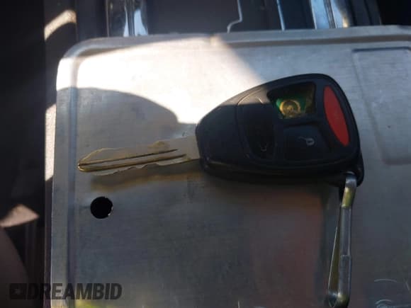 ✅ 2007 Dodge Charger • VIN: 2B3KA43G17H651344 • Lot: 42632152. Listed on IAAI with 172,451 mi. Free auction sales archive from the USA and detailed vehicle history report at DreamBid. Image 11.