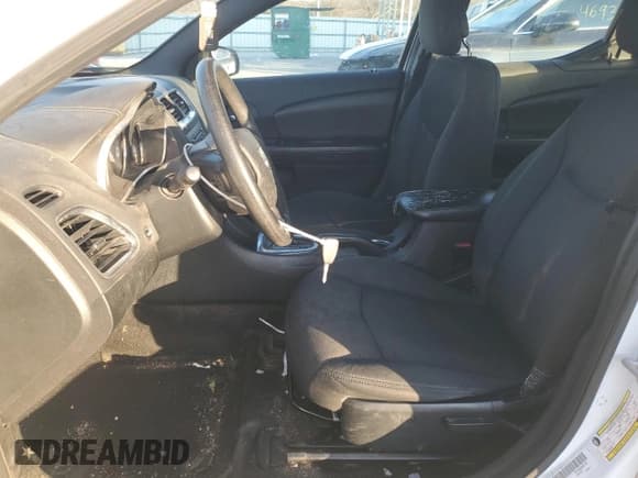 ✅ 2013 Dodge Avenger SE • VIN: 1C3CDZAB0DN603016 • Lot: 86428914. Wystawiony na Copart z przebiegiem 154 315 mil. Bezpłatny archiwum sprzedaży aukcyjnych z USA i szczegółowy raport historii pojazdu na DreamBid. Zdjęcie 7.