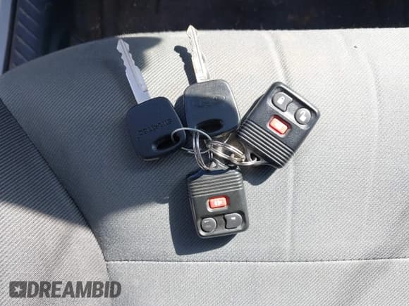 ✅ 2004 Ford Escape XLS • VIN: 1FMYU021X4KA86212 • Lot: 43111267. Listed on IAAI with 203,992 mi. Free auction sales archive from the USA and detailed vehicle history report at DreamBid. Image 11.