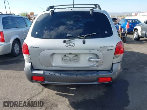 2006 Hyundai Santa Fe GLS с VIN KM8SC13E26U064017, выставлен на аукционе IAAI как лот 43151395 с пробегом 209 932 миль миль и . История ставок и продаж доступна на DreamBid. Изображение 13.