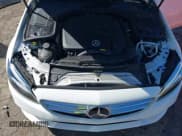 ✅ 2019 Mercedes-Benz C 300 • VIN: WDDWF8DB0KR484663 • Lot: 43488760. Wystawiony na IAAI z przebiegiem 45 065 mil. Bezpłatny archiwum sprzedaży aukcyjnych z USA i szczegółowy raport historii pojazdu na DreamBid. Zdjęcie 10.