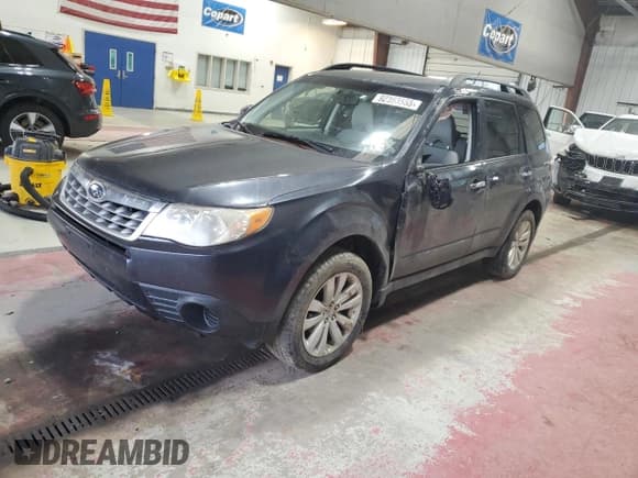 ✅ 2012 Subaru Forester X Premium • VIN: JF2SHADC9CH421508 • Lot: 92393555. Listed on Copart with 117,995 mi. Free auction sales archive from the USA and detailed vehicle history report at DreamBid. Image 1.
