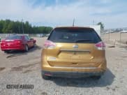 ✅ 2015 Nissan Rogue S • VIN: KNMAT2MT5FP503731 • Lot: 40371238. Listed on IAAI with 148,022 mi. Free auction sales archive from the USA and detailed vehicle history report at DreamBid. Image 16.