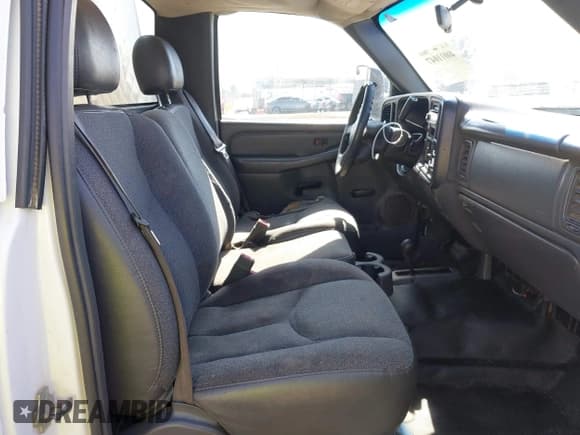 ✅ 2007 Chevrolet Silverado 2500HD • VIN: 1GBHK24U87E156598 • Лот: 40011047. Опубликован ранее на IAAI с пробегом 329 806 миль. Бесплатный доступ к архиву аукционных продаж из США и подробный отчёт об истории автомобиля на DreamBid. Изображение 8.