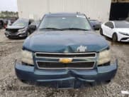 ✅ 2007 Chevrolet Suburban LTZ • VIN: 3GNFK16317G184423 • Lot: 80623094. Wystawiony na Copart z przebiegiem Nie podano. Bezpłatny archiwum sprzedaży aukcyjnych z USA i szczegółowy raport historii pojazdu na DreamBid. Zdjęcie 5.