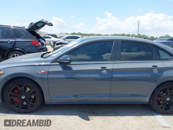 ✅ 2022 Volkswagen Jetta Autobahn • VIN: 3VW2T7BU7NM003973 • Lot: 42982941. Listed on IAAI with 48,165 mi. Free auction sales archive from the USA and detailed vehicle history report at DreamBid. Image 14.