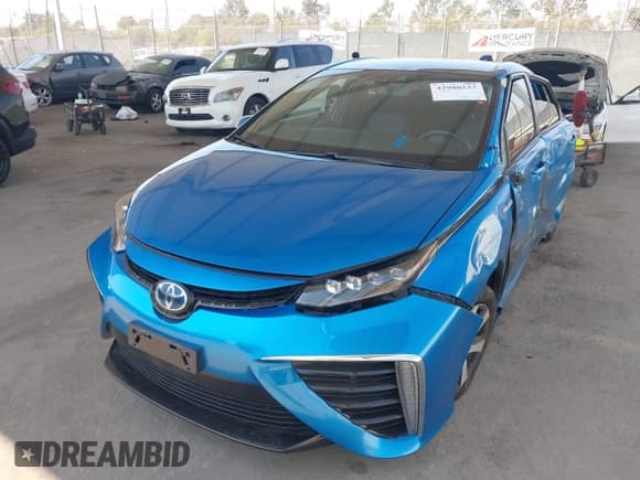 ✅ 2017 Toyota Mirai • VIN: JTDBVRBD7HA002803 • Lot: 42980237. Wystawiony na IAAI z przebiegiem 81 449 mil. Bezpłatny archiwum sprzedaży aukcyjnych z USA i szczegółowy raport historii pojazdu na DreamBid. Zdjęcie 17.