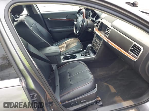 ✅ 2012 Lincoln MKZ • VIN: 3LNHL2JC8CR839313 • Лот: 42902080. Опубликован ранее на IAAI с пробегом 120 297 миль. Бесплатный доступ к архиву аукционных продаж из США и подробный отчёт об истории автомобиля на DreamBid. Изображение 5.