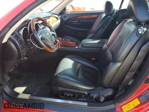 ✅ 2003 Lexus SC 430 • VIN: JTHFN48Y030038246 • Lot: 84930055. Listed on Copart with 127,374 mi. Free auction sales archive from the USA and detailed vehicle history report at DreamBid. Image 7.