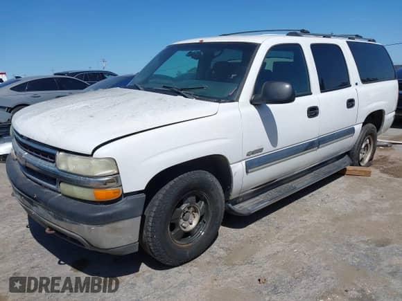 2000 Chevrolet Suburban LT с VIN 3GNFK16T4YG228917, выставлен на аукционе IAAI как лот 42317436 с пробегом Не указан миль и . История ставок и продаж доступна на DreamBid. Изображение 2.