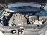 ✅ 2008 Hyundai Santa Fe GLS • VIN: 5NMSG13D58H159665 • Lot: 70779364. Listed on Copart with 372,723 mi. Free auction sales archive from the USA and detailed vehicle history report at DreamBid. Image 12.