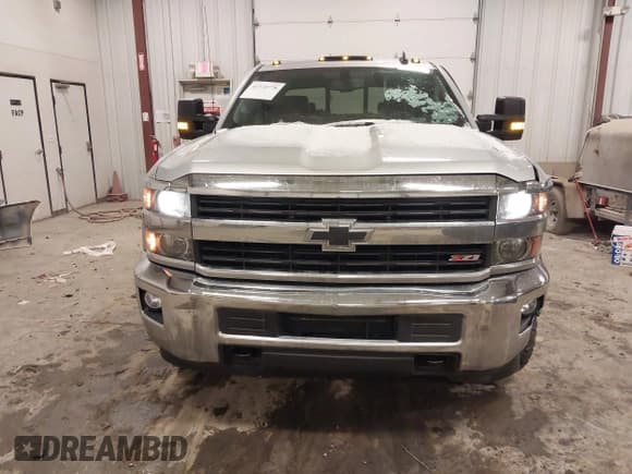 ✅ 2017 Chevrolet Silverado 2500HD LT • VIN: 1GC1KVEG1HF165291 • Lot: 41530770. Listed on IAAI with 72,628 mi. Free auction sales archive from the USA and detailed vehicle history report at DreamBid. Image 12.