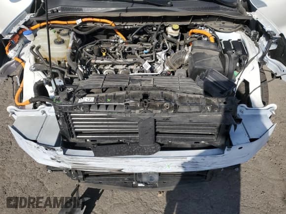 ✅ 2020 Ford Escape Titanium Hybrid • VIN: 1FMCU9DZ8LUC54546 • Lot: 56179375. Listed on Copart with 30,760 mi. Free auction sales archive from the USA and detailed vehicle history report at DreamBid. Image 12.