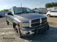 2003 Dodge 1500 ST z VIN 1D7HU18D53J643744, wystawiony jako Copart lot #62957654 z przebiegiem 240 625 mil mil oraz Szkoda całkowita • Salvage title. Historia ofert i sprzedaży dostępna na DreamBid. Obrazek 11.