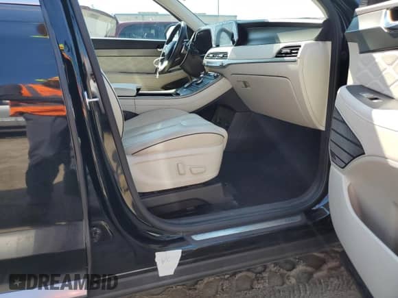 2020 Hyundai Palisade Limited z VIN KM8R54HE6LU073124, wystawiony jako Copart lot #67804124 z przebiegiem 32 222 mil mil oraz Szkoda całkowita • Salvage title. Historia ofert i sprzedaży dostępna na DreamBid. Obrazek 13.