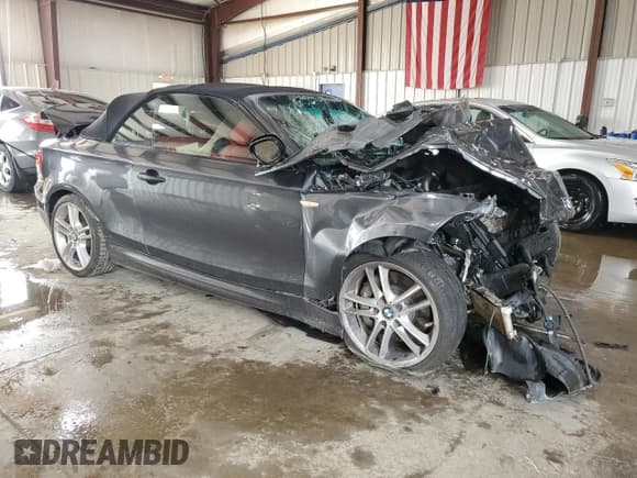 ✅ 2013 BMW 1 Series 135i • VIN: WBAUN7C54DVM26962 • Лот: 71165775. Опубликован ранее на Copart с пробегом Не указан. Бесплатный доступ к архиву аукционных продаж из США и подробный отчёт об истории автомобиля на DreamBid. Изображение 4.