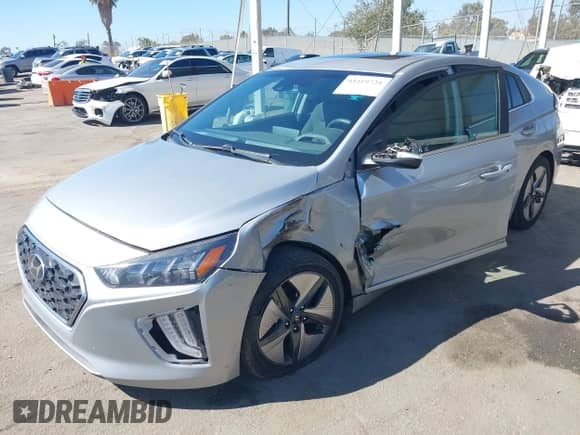 2020 Hyundai Ioniq SEL с VIN KMHC85LC9LU210713, выставлен на аукционе IAAI как лот 43419724 с пробегом 26 583 миль миль и . История ставок и продаж доступна на DreamBid. Изображение 17.