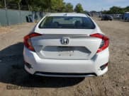✅ 2019 Honda Civic EX • VIN: 19XFC1F33KE007513 • Lot: 85060835. Listed on Copart with 47,917 mi. Free auction sales archive from the USA and detailed vehicle history report at DreamBid. Image 6.
