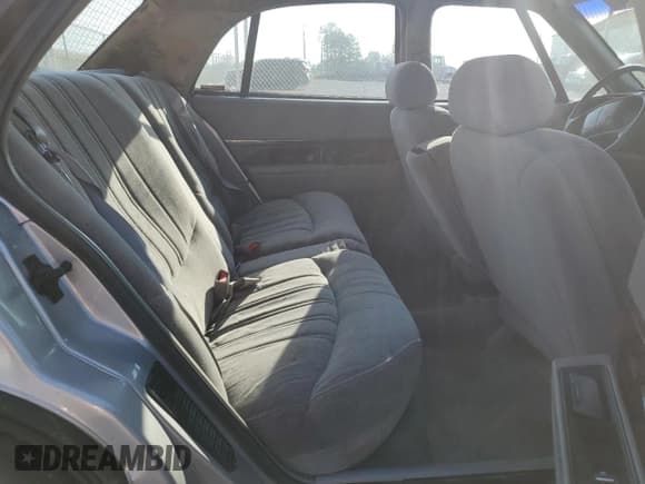 ✅ 1999 Buick LeSabre Custom • VIN: 1G4HP52K4XH425111 • Лот: 70689904. Опубликован ранее на Copart с пробегом 151 724 миль. Бесплатный доступ к архиву аукционных продаж из США и подробный отчёт об истории автомобиля на DreamBid. Изображение 11.