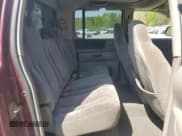 ✅ 2002 Dodge Dakota SLT • VIN: 1B7HG48N82S536711 • Lot: 53661535. Wystawiony na Copart z przebiegiem 161 460 mil. Bezpłatny archiwum sprzedaży aukcyjnych z USA i szczegółowy raport historii pojazdu na DreamBid. Zdjęcie 10.