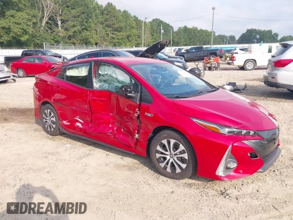 ✅ 2021 Toyota Prius LE • VIN: JTDKAMFP7M3196590 • Lot: 43011141. Wystawiony na IAAI z przebiegiem 85 745 mil. Bezpłatny archiwum sprzedaży aukcyjnych z USA i szczegółowy raport historii pojazdu na DreamBid. Zdjęcie 6.