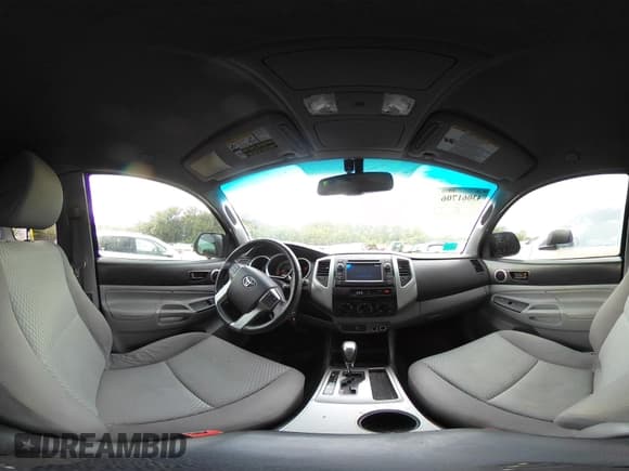 ✅ 2013 Toyota Tacoma PreRunner • VIN: 5TFTU4GN7DX040504 • Lot: 43061706. Listed on IAAI with 176,888 mi. Free auction sales archive from the USA and detailed vehicle history report at DreamBid. Image 21.