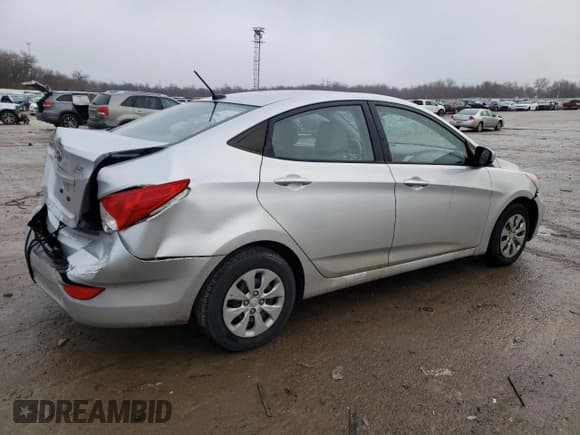 ✅ 2016 Hyundai Accent SE • VIN: KMHCT4AE9GU982082 • Лот: 39304604. Опубликован ранее на Copart с пробегом 167 644 миль. Бесплатный доступ к архиву аукционных продаж из США и подробный отчёт об истории автомобиля на DreamBid. Изображение 3.