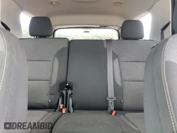 ✅ 2020 Chevrolet Traverse LS • VIN: 1GNERFKW6LJ228283 • Lot: 81711415. Wystawiony na Copart z przebiegiem 195 617 mil. Bezpłatny archiwum sprzedaży aukcyjnych z USA i szczegółowy raport historii pojazdu na DreamBid. Zdjęcie 10.