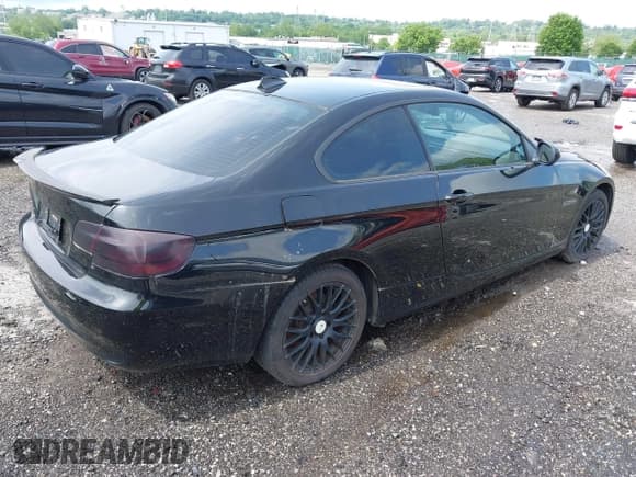 ✅ 2011 BMW 3 Series 328i xDrive • VIN: WBAKF3C54BE567850 • Lot: 42295138. Wystawiony na IAAI z przebiegiem Nie podano. Bezpłatny archiwum sprzedaży aukcyjnych z USA i szczegółowy raport historii pojazdu na DreamBid. Zdjęcie 4.