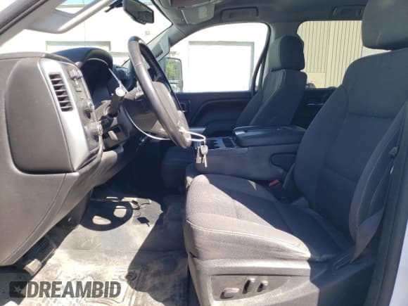 ✅ 2016 Chevrolet Silverado 2500HD LT • VIN: 1GC1KVE89GF221906 • Lot: 62914335. Wystawiony na Copart z przebiegiem 175 806 mil. Bezpłatny archiwum sprzedaży aukcyjnych z USA i szczegółowy raport historii pojazdu na DreamBid. Zdjęcie 7.